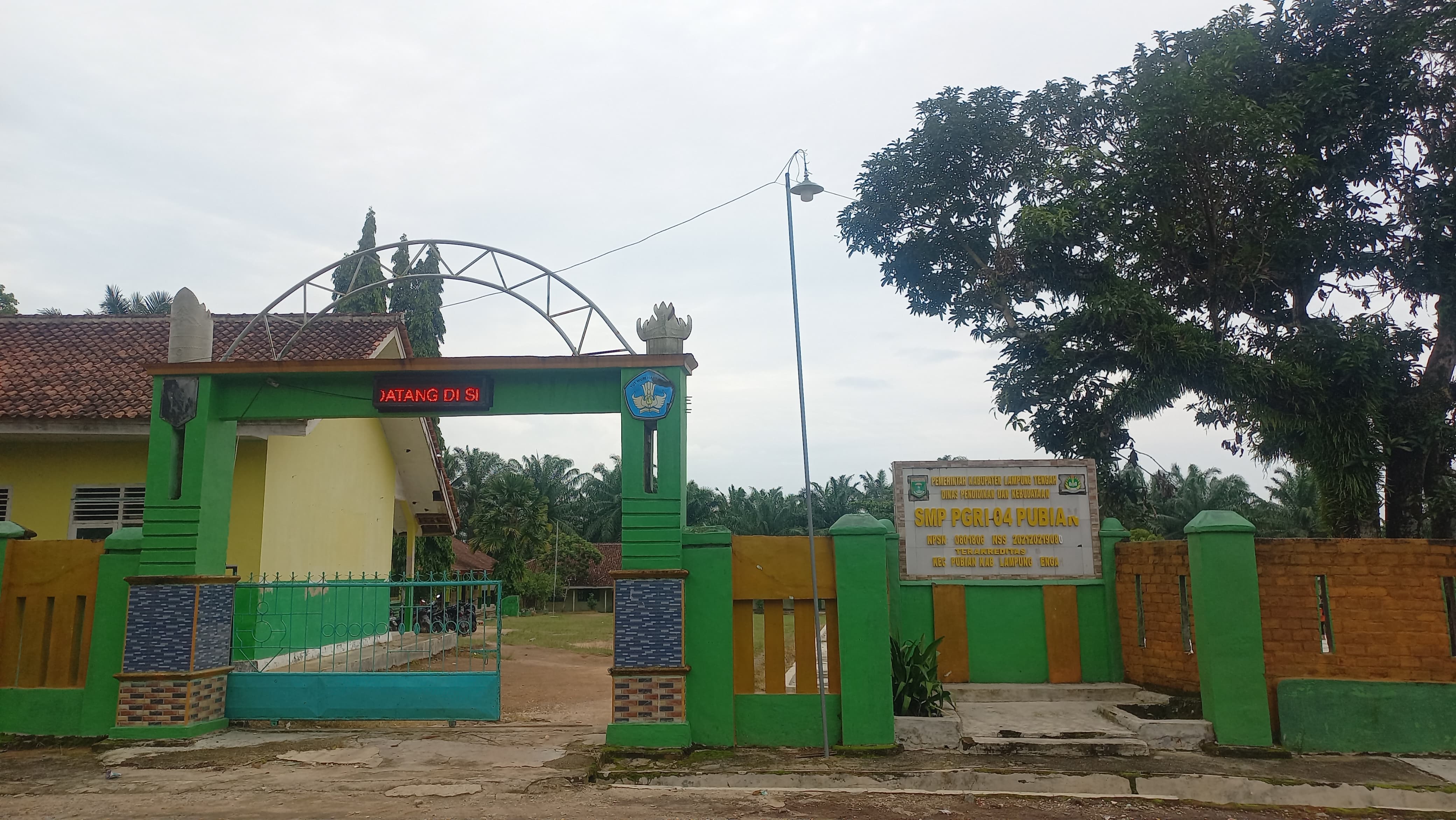 SMP PGRI 04 Pubian